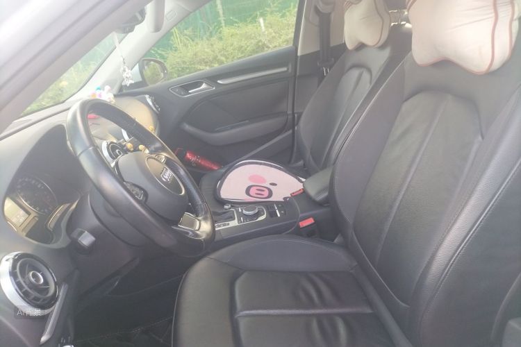 Audi A3 2016 car image #17