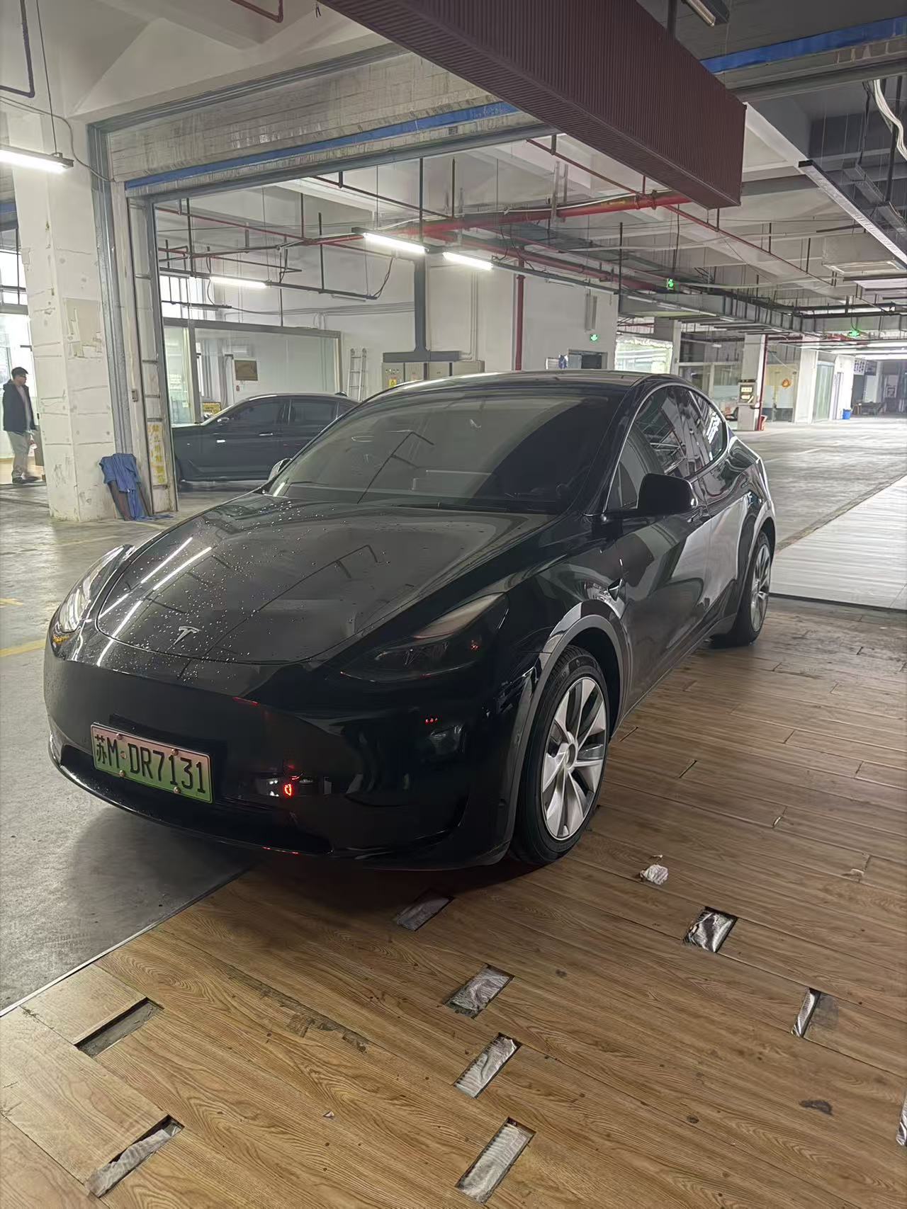 Tesla Model Y 2022 Tesla Model Y 2022 car image
