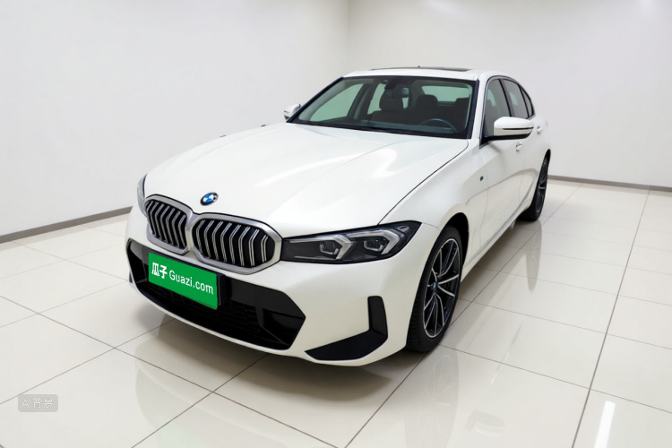 BMW 3 Series 2023 car image #2
