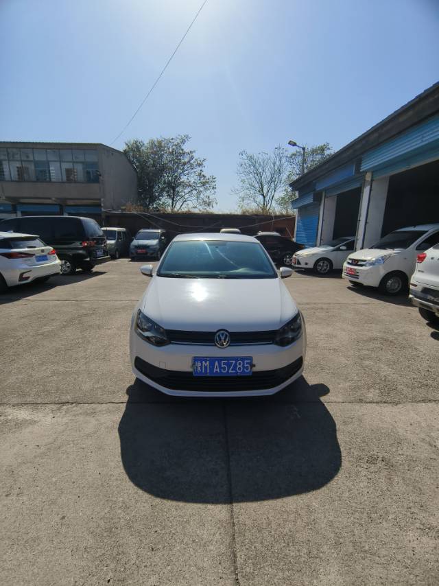 Volkswagen Polo 2015 #2 Volkswagen Polo 2015 car image #2