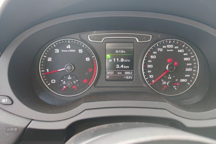 Audi Q3 2015 #13 Audi Q3 2015 car image #13