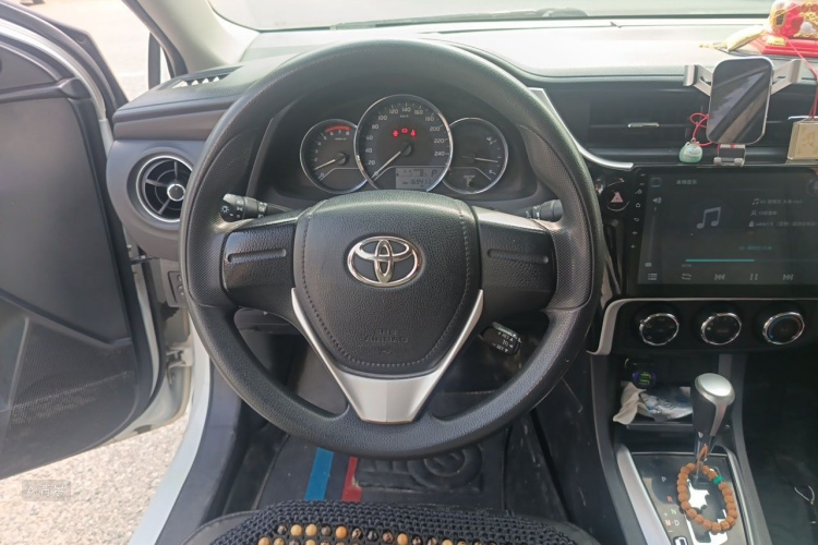 Toyota Corolla 2019 #12 Toyota Corolla 2019 car image #12
