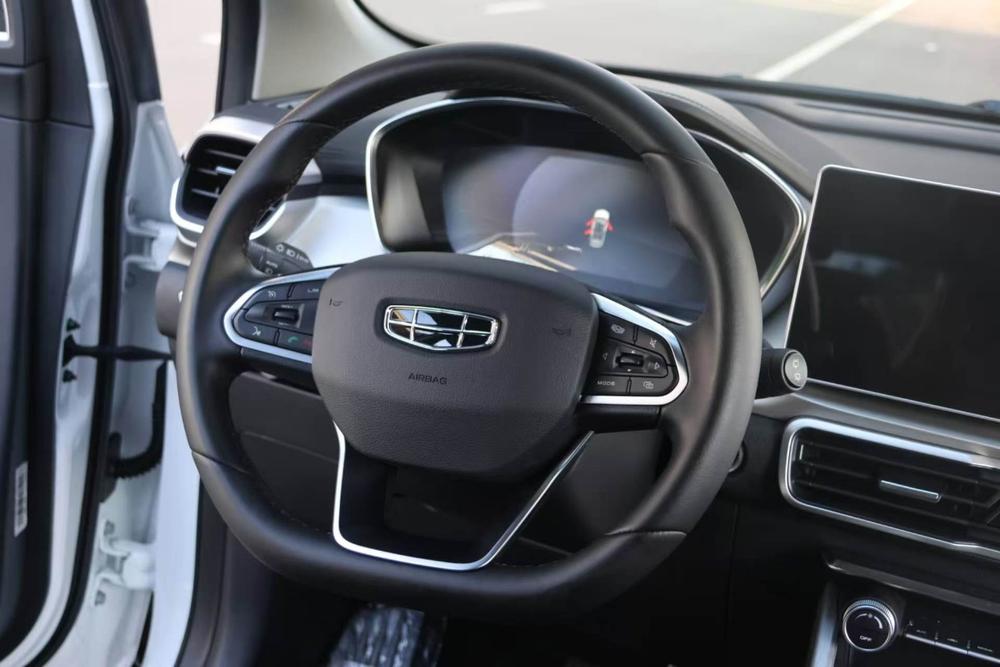 GEELY Coolray 2023 car image #6
