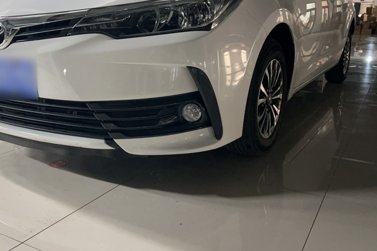 Toyota Corolla 2019 #13 Toyota Corolla 2019 car image #13