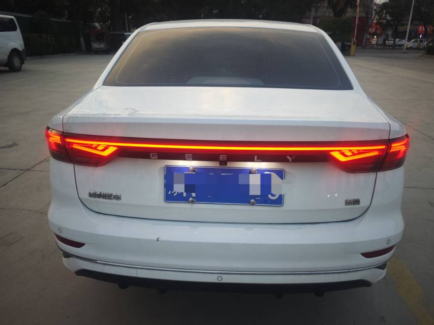 GEELY Emgrand 2021 #5 GEELY Emgrand 2021 car image #5
