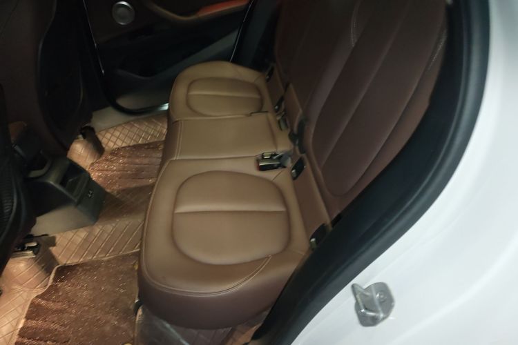 BMW X1 2022 car image #14