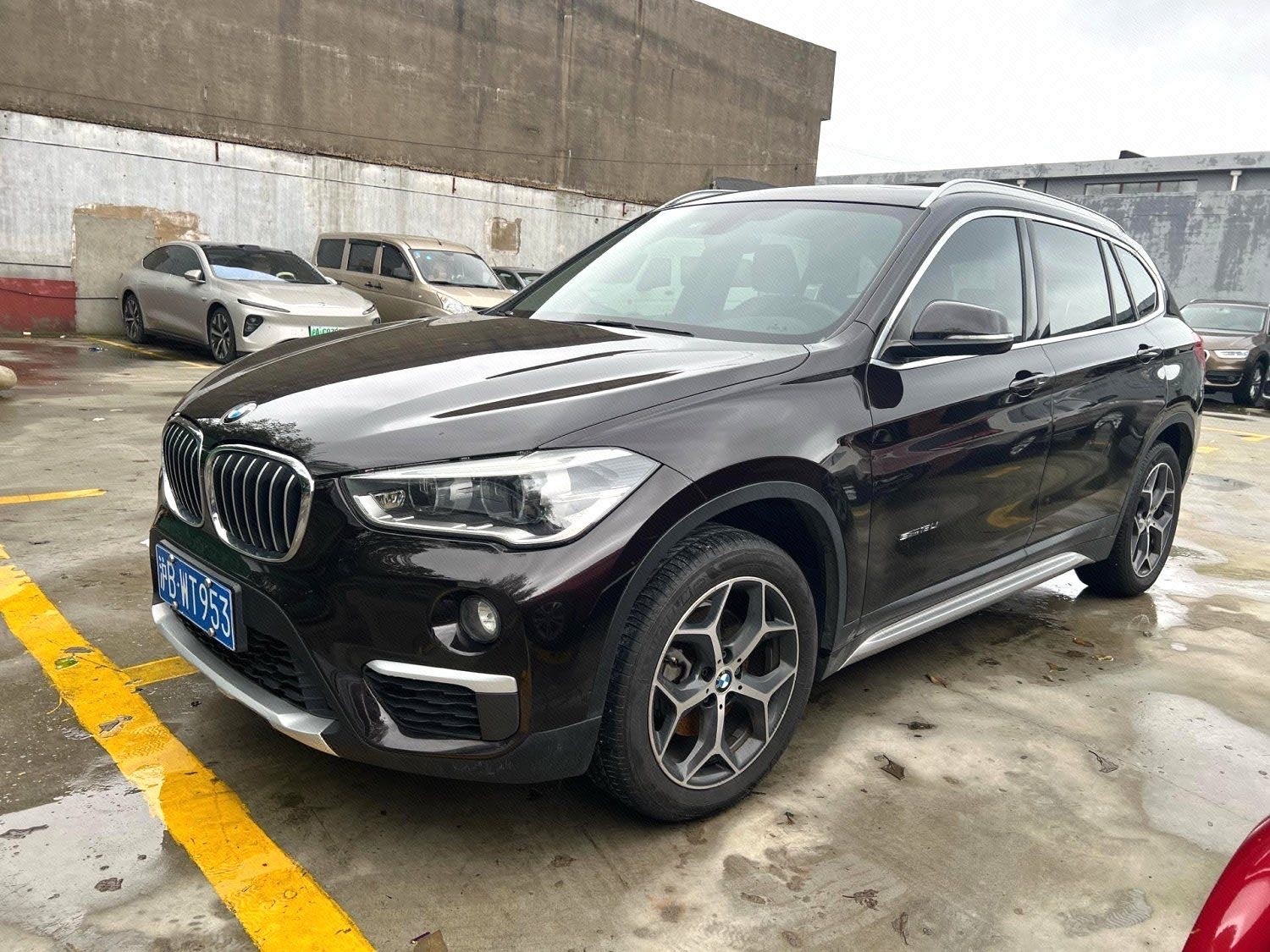 BMW X1 2017 BMW X1 2017 car image