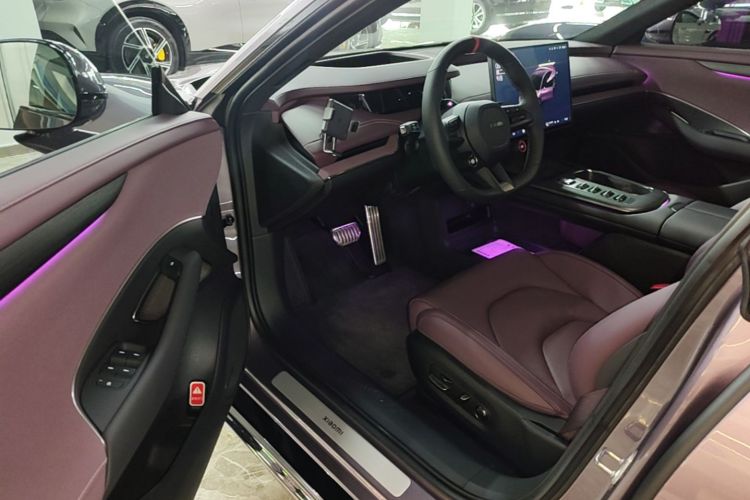 MI SU7 2024 car image #16