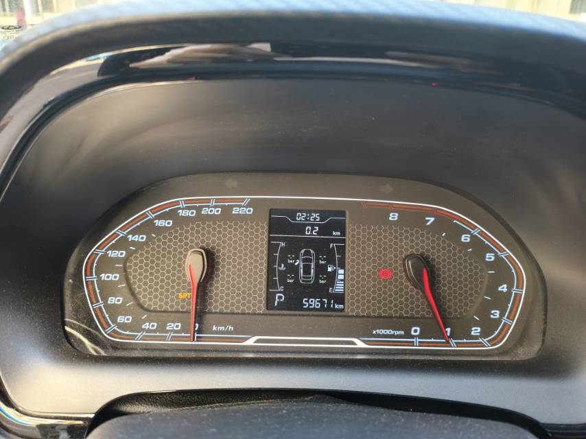 Chery Tiggo 3x 2018 immagine di auto #6