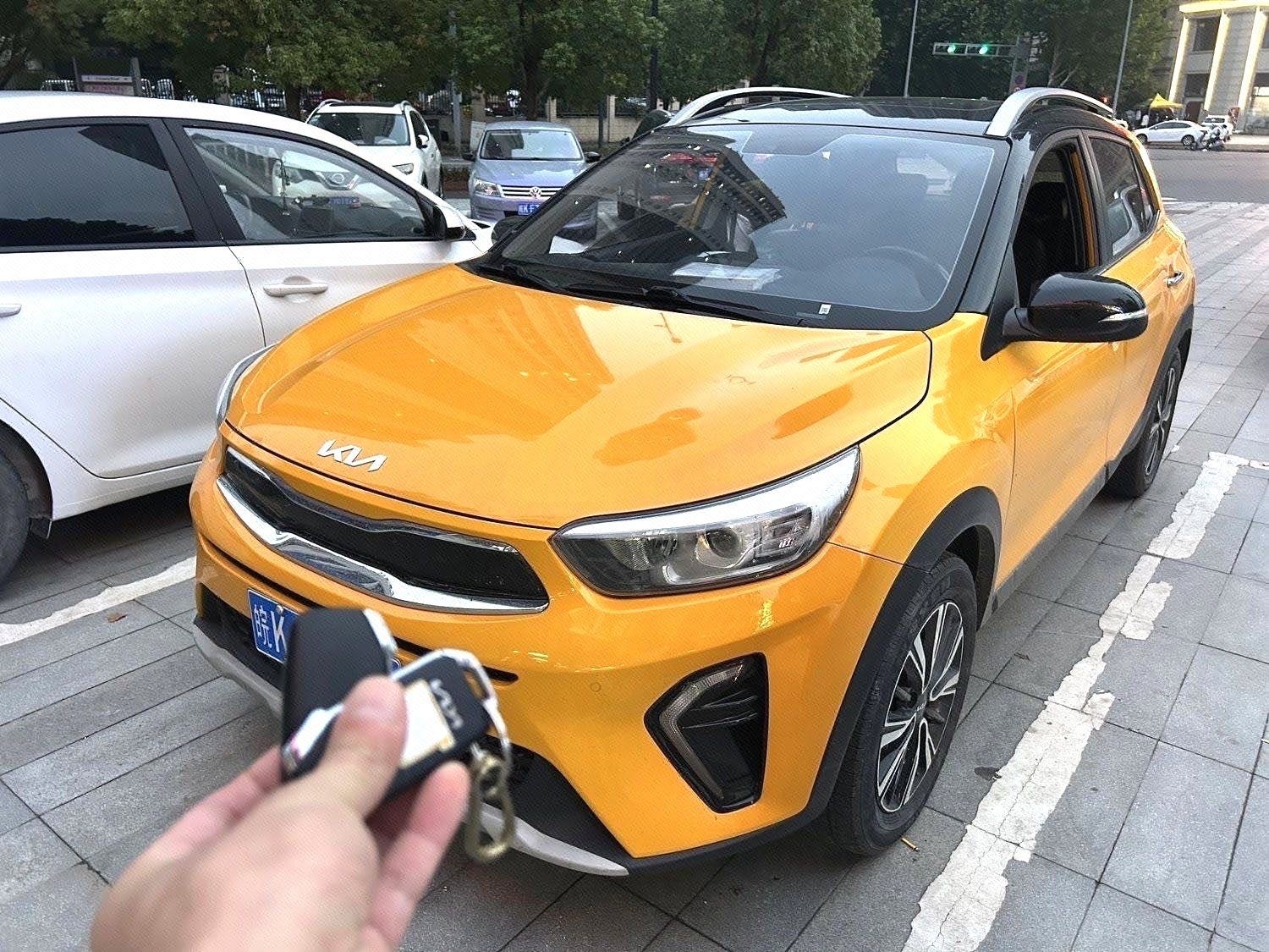 Kia KX1 2022 car image 