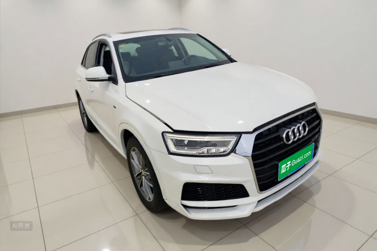 Audi Q3 2019 car image #4