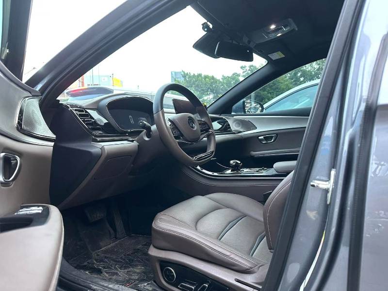 BYD Han 2022 car image #3