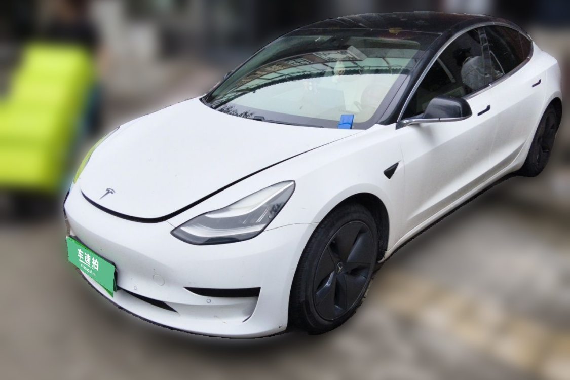 Tesla Model 3 2020 car image 
