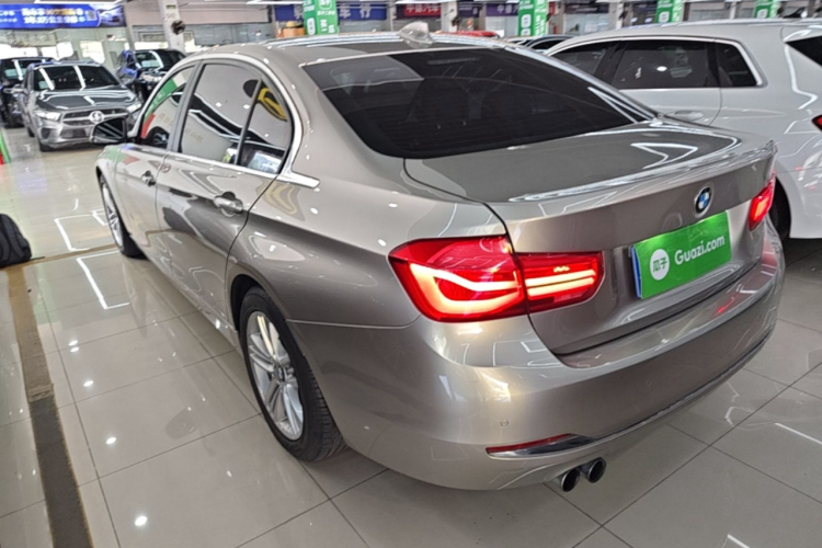 BMW 3 Series 2017 car image #7