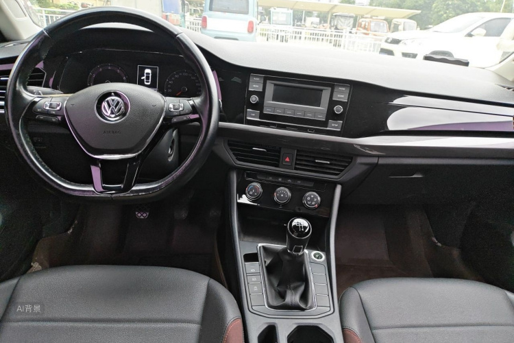 Volkswagen Bora 2019 car image #11