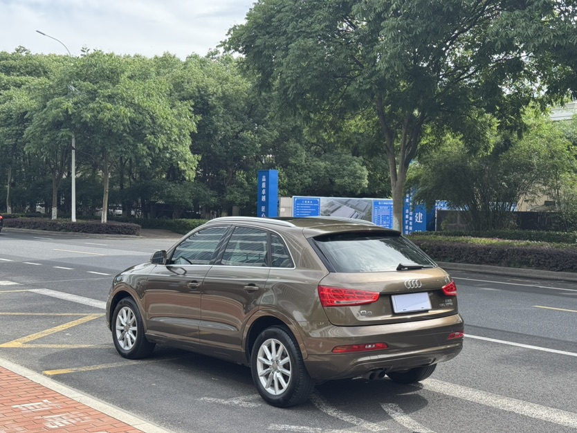 Audi Q3 2013 #8 Audi Q3 2013 car image #8
