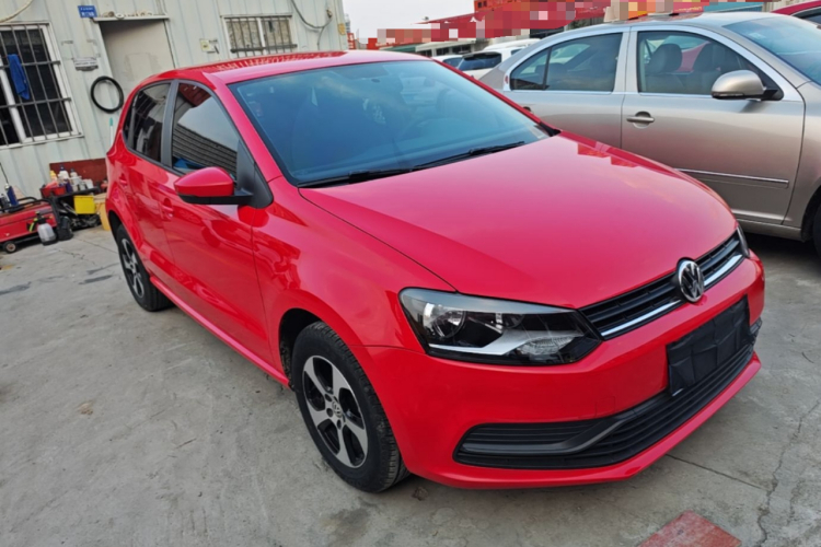 Volkswagen Polo 2015 #4 Volkswagen Polo 2015 car image #4