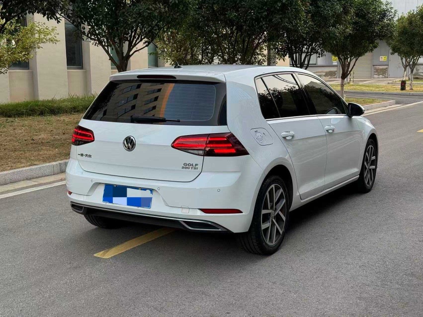 Volkswagen Golf 2021 #4 Volkswagen Golf 2021 car image #4