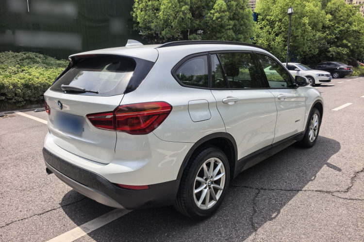 BMW X1 2017 #7 BMW X1 2017 car image #7