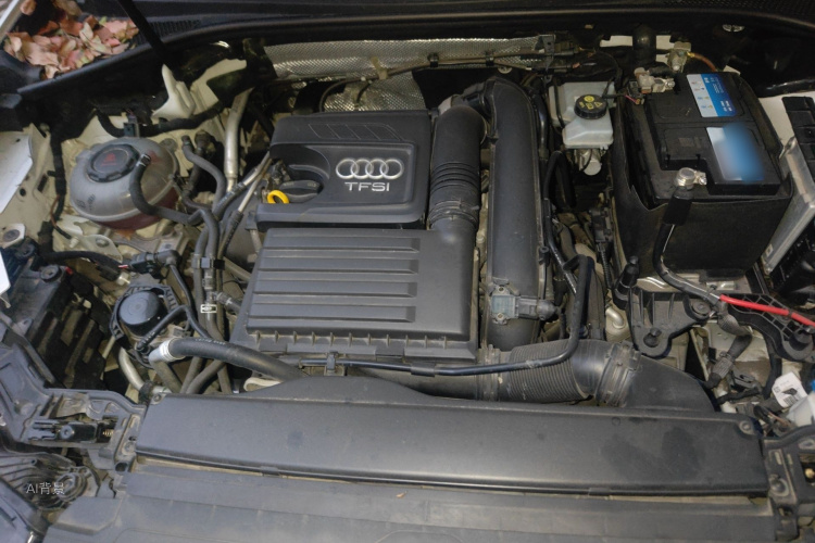 Audi Q3 2019 car image #22