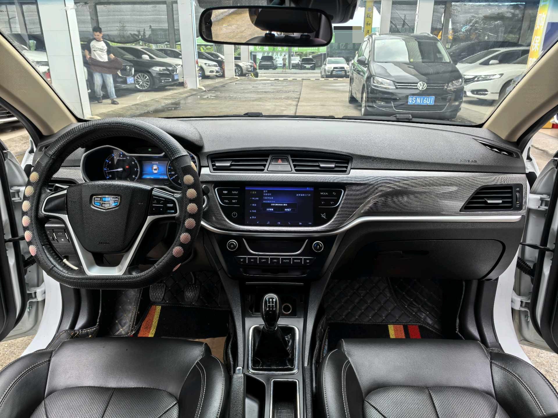 GEELY Emgrand 2017 imagem de carro #12