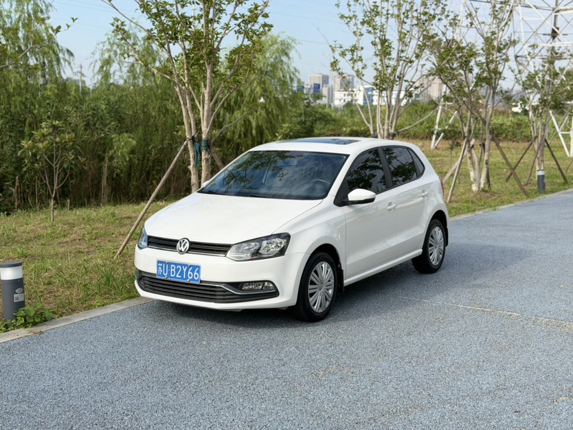 Volkswagen Polo 2017 Volkswagen Polo 2017 car image