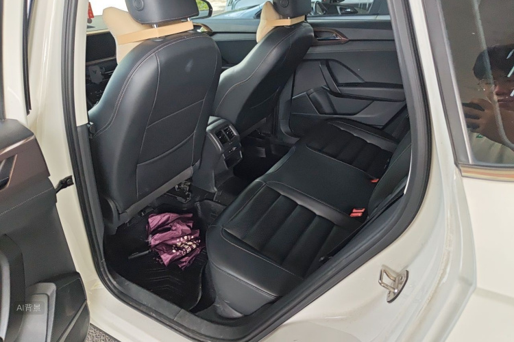 Volkswagen Tharu 2021 car image #19