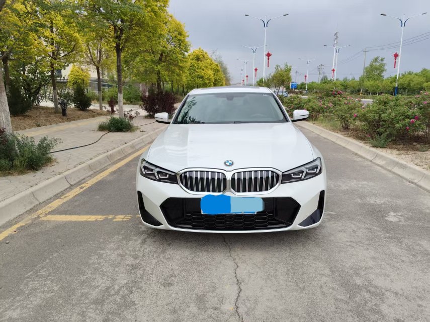 BMW 3 Series 2023 car image #6