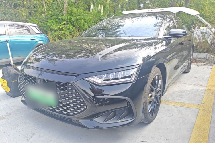 BYD Han 2023 imagem de carro #2