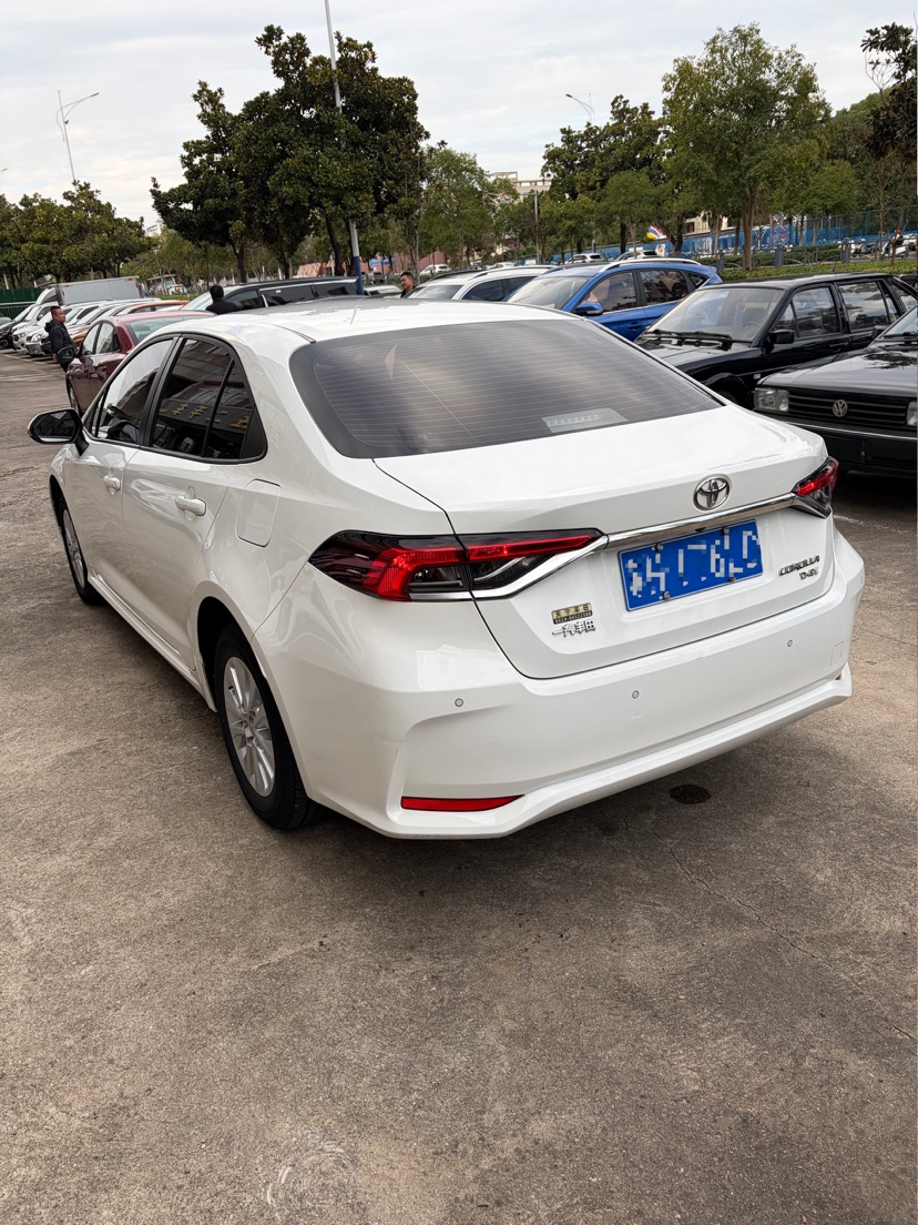 Toyota Corolla 2022 immagine di auto #6