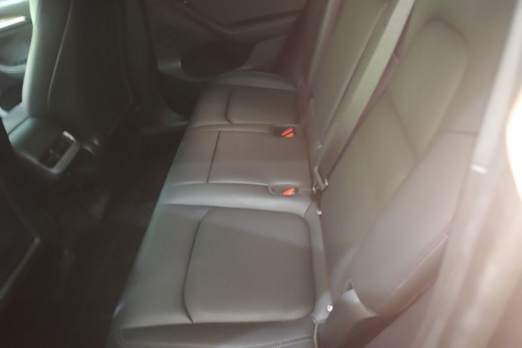 Tesla Model Y 2022 #17 Tesla Model Y 2022 car image #17
