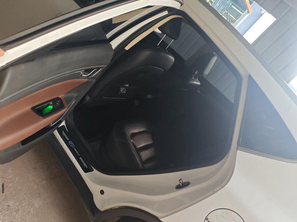 GEELY Emgrand GS 2018 car image #4