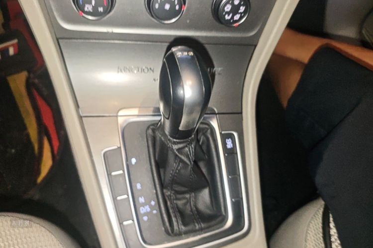 Volkswagen Golf 2015 #16 Volkswagen Golf 2015 car image #16