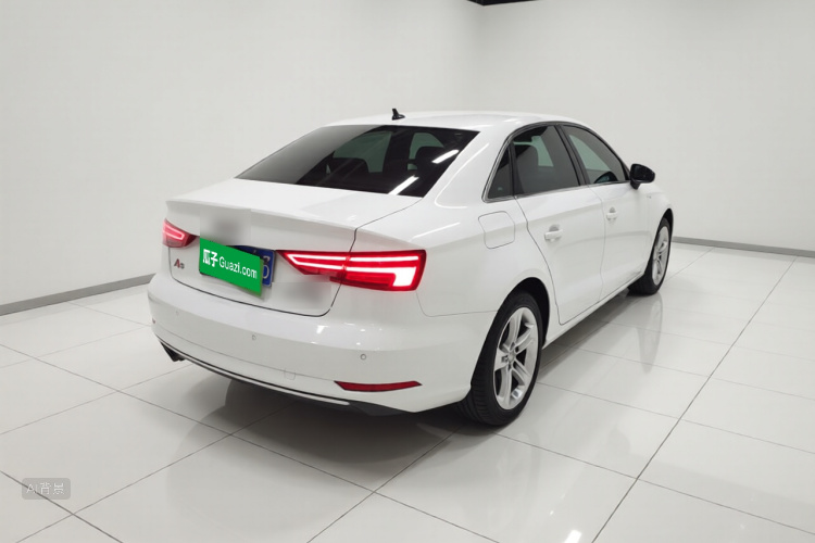 Audi A3 2019 imagem de carro #7