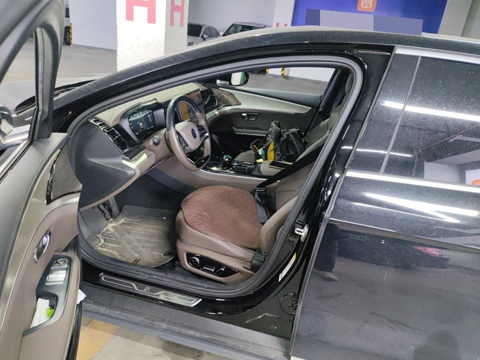 BYD Han 2024 car image #4