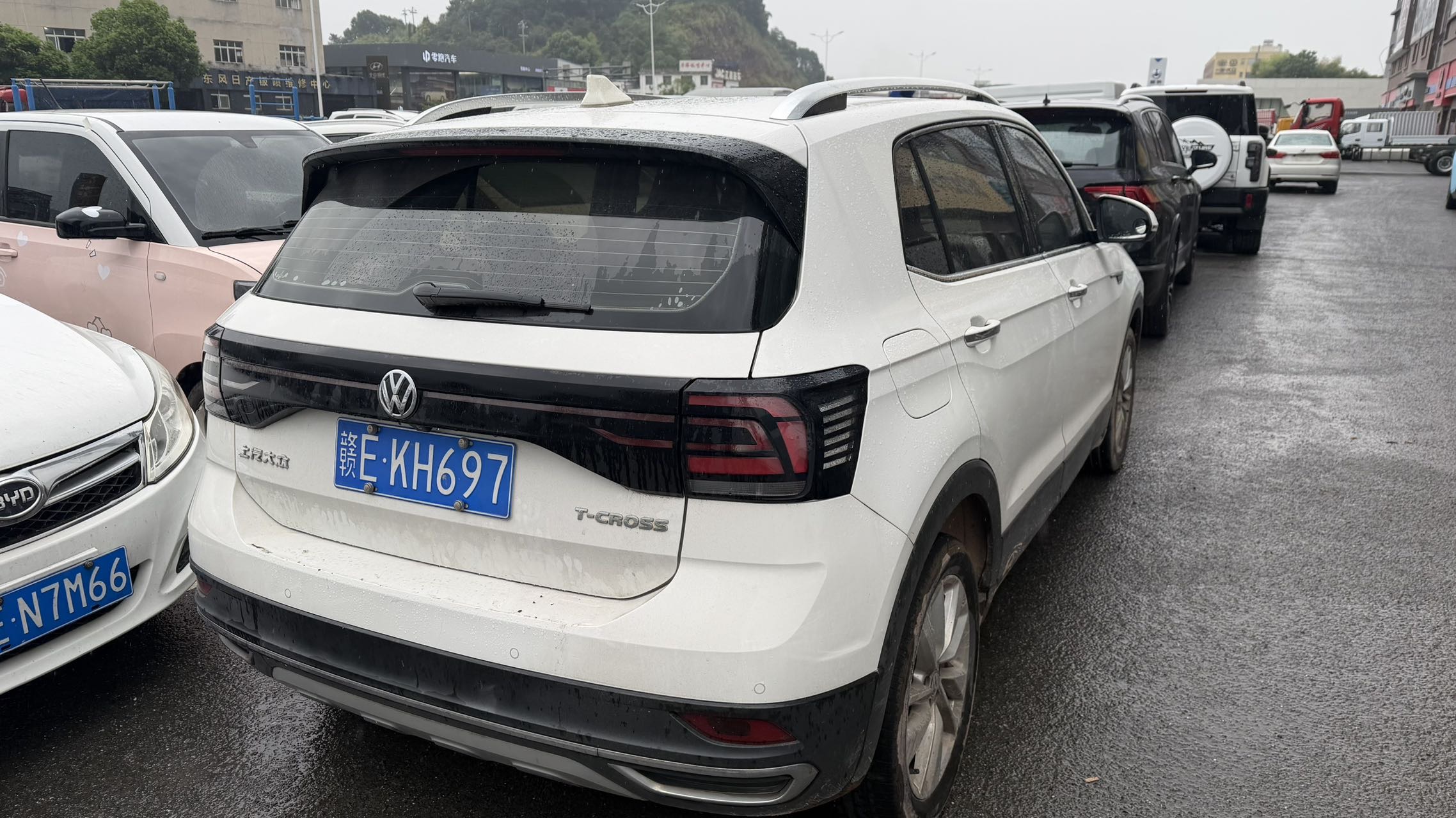 Volkswagen T-Cross 2020 car image #4