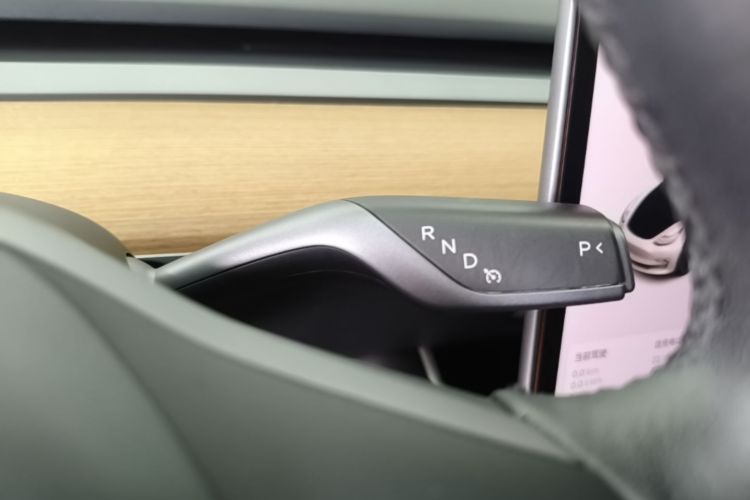 Tesla Model 3 2020 #18 Tesla Model 3 2020 car image #18