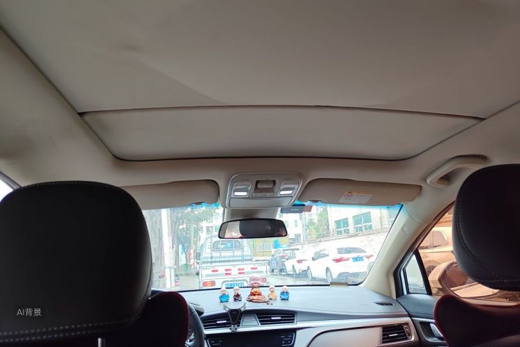 GEELY Emgrand GS 2018 car image #20