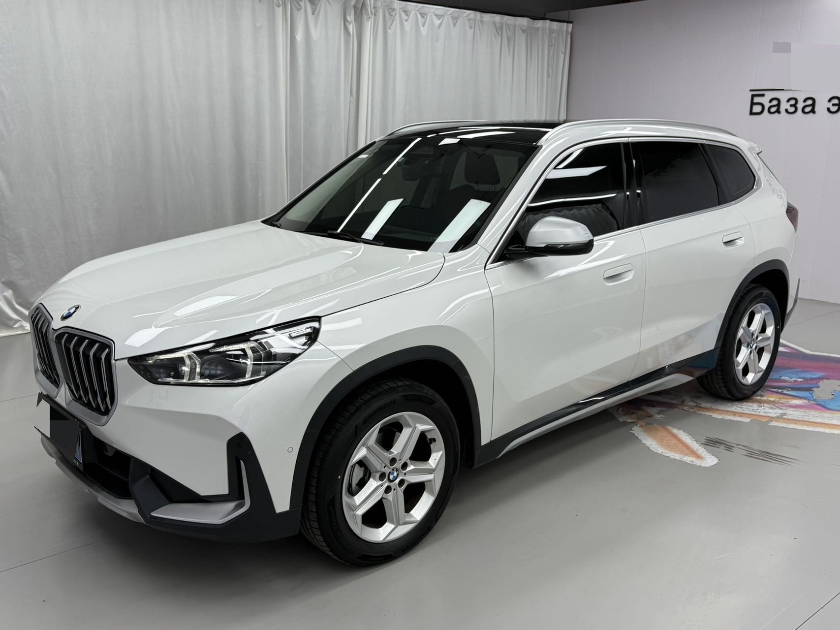 BMW X1 2023 car image 