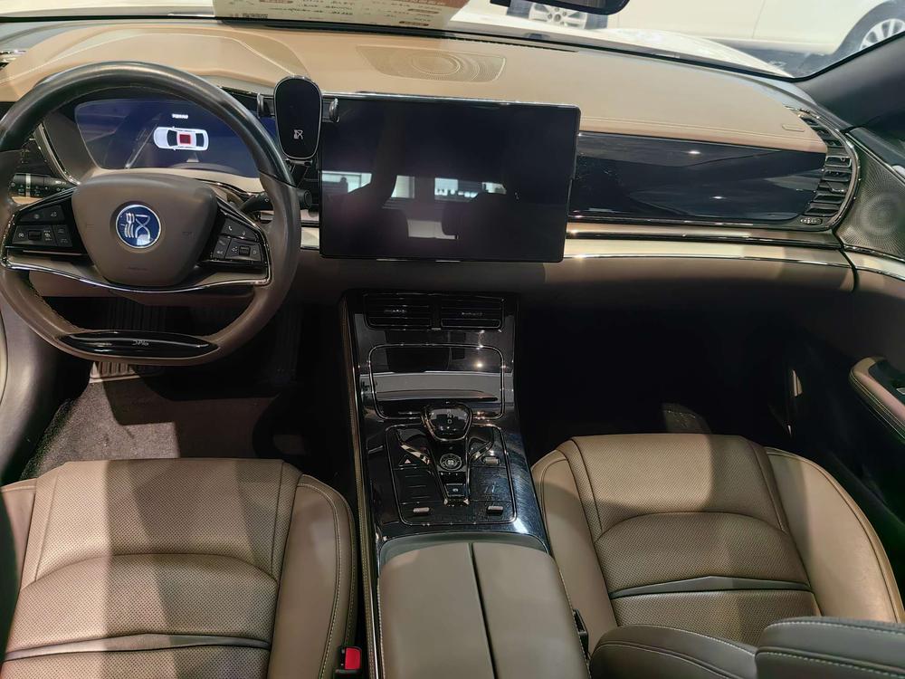BYD Han 2022 car image #14