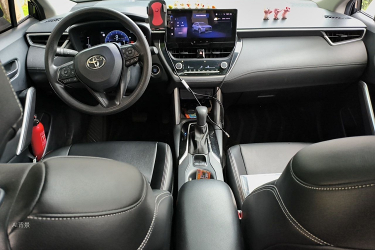 Toyota Corolla Cross 2024 #11 Toyota Corolla Cross 2024 car image #11