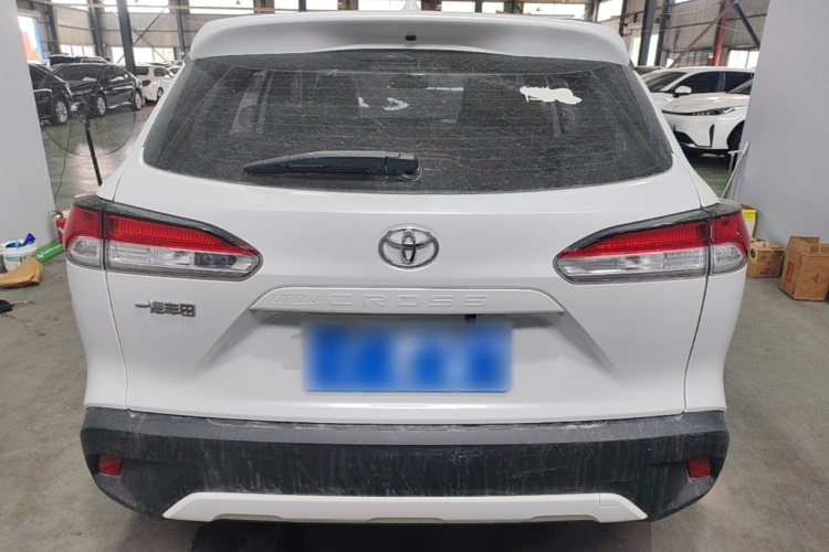 Toyota Corolla Cross 2022 #6 Toyota Corolla Cross 2022 car image #6