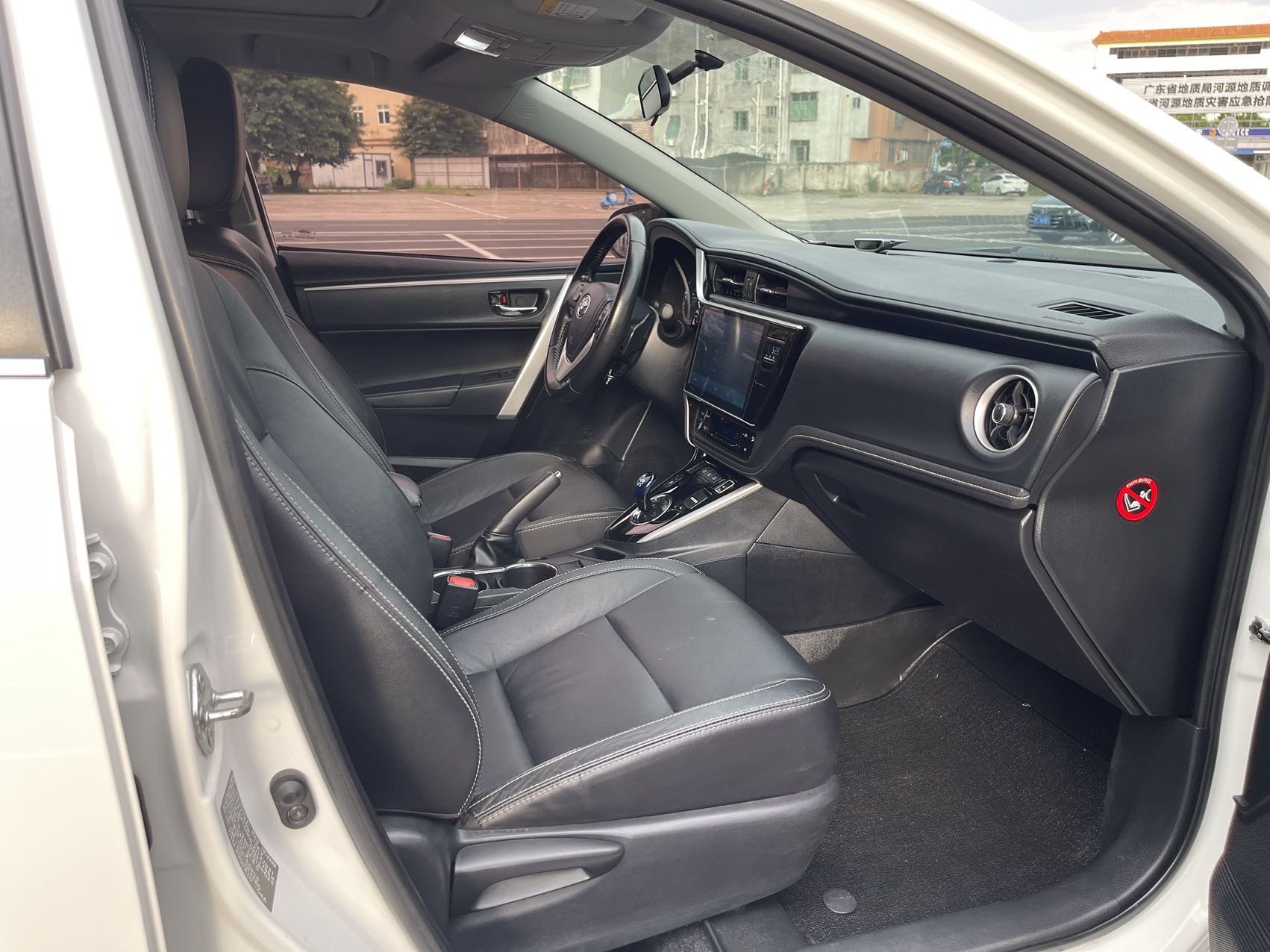 Toyota Corolla 2018 car image #7