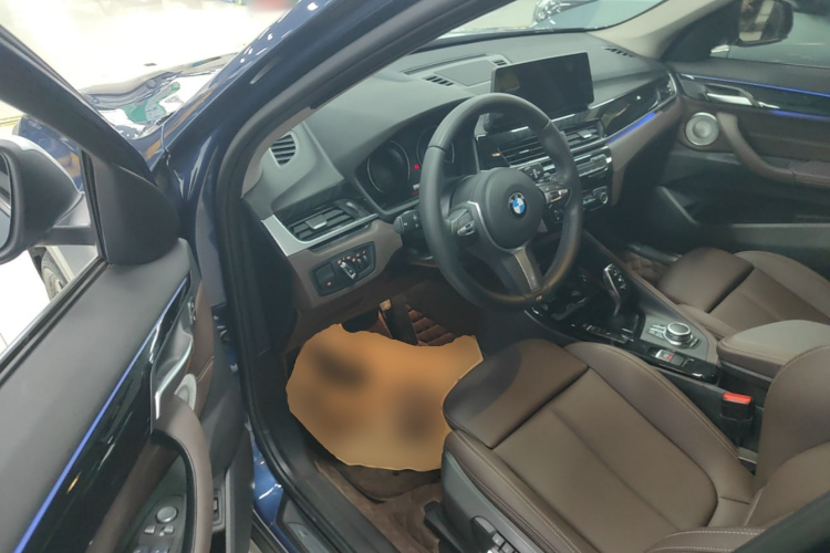 BMW X1 2021 car image #16