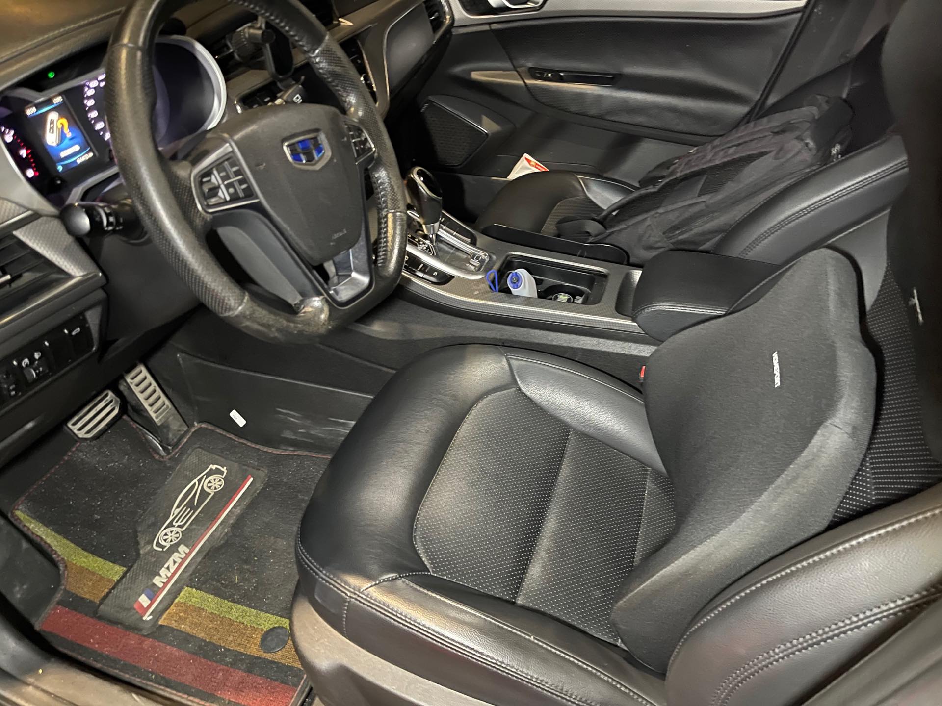 GEELY Emgrand GS 2016 immagine di auto #4