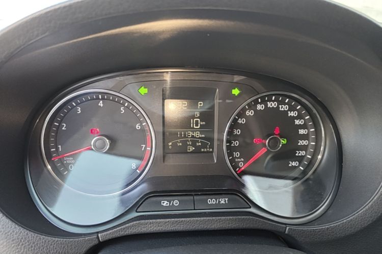 Volkswagen Polo 2016 #12 Volkswagen Polo 2016 car image #12