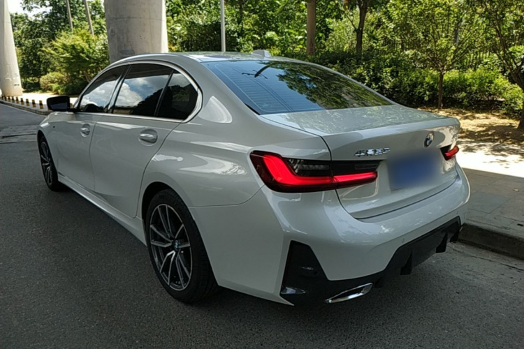 BMW 3 Series 2023 car image #7