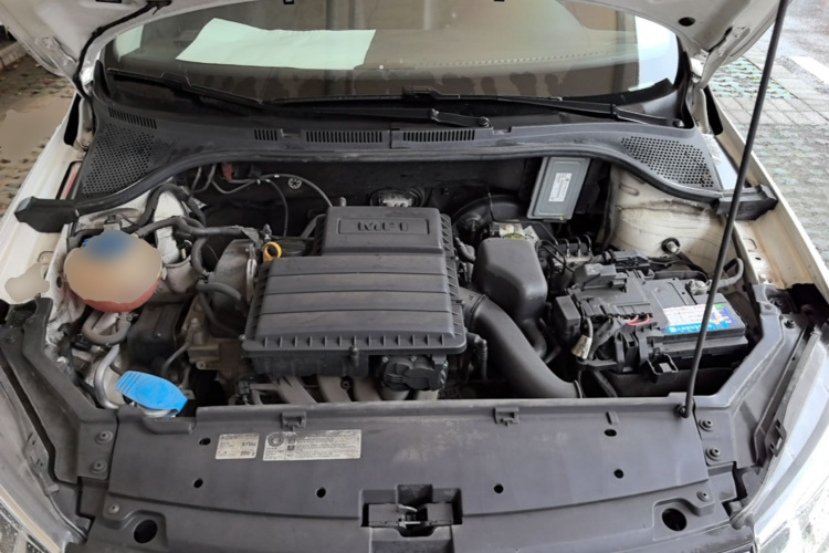 Volkswagen Santana 2016 car image #22