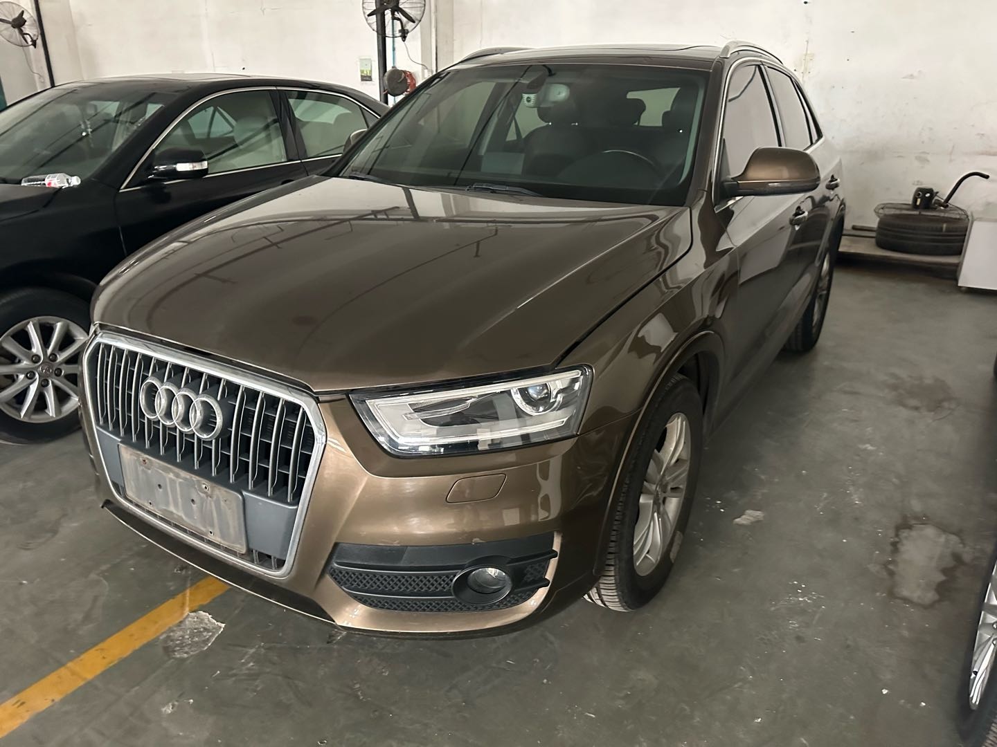 Audi Q3 2013 car image #27