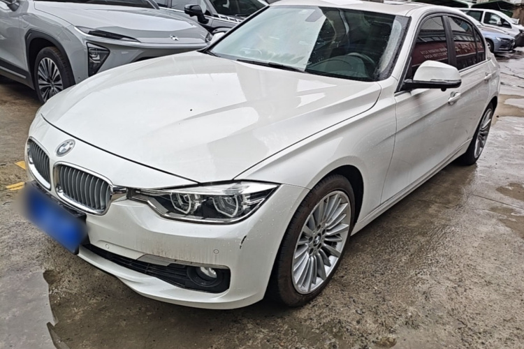 BMW 3 Series 2018 #2 BMW 3 Series 2018 car image #2